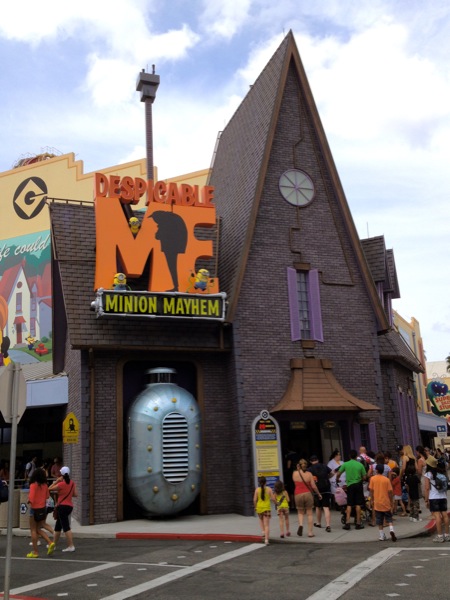 Despicable Me ride - Minion Mayhem