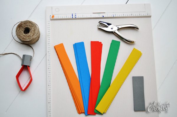 Paper Christmas Lights Garland | NoBiggie